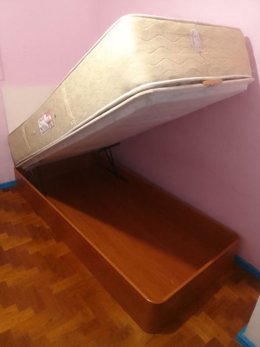 Cama solteiro €420