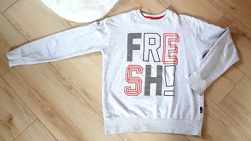 Bluza. Firma 164 cm. Firma Reserved.