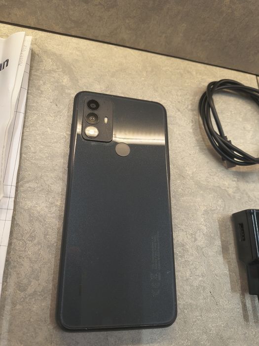 TCL 306 cinza sideral