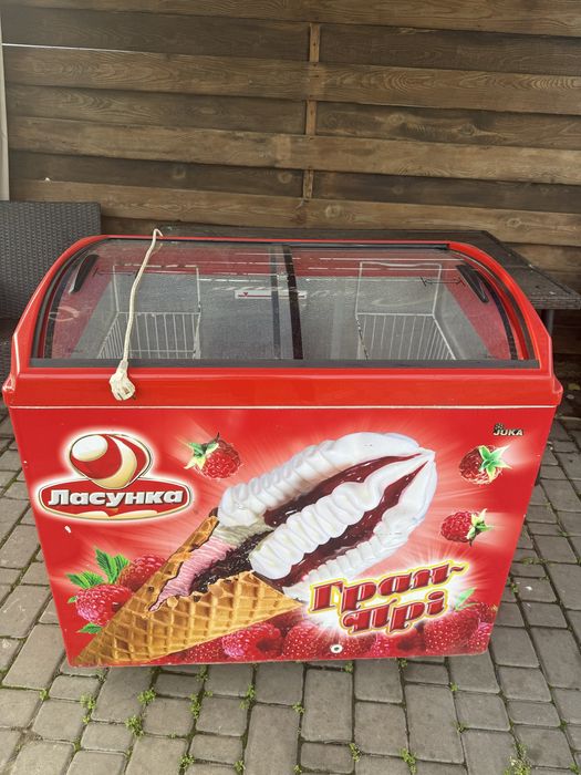 Продам морозильну камеру