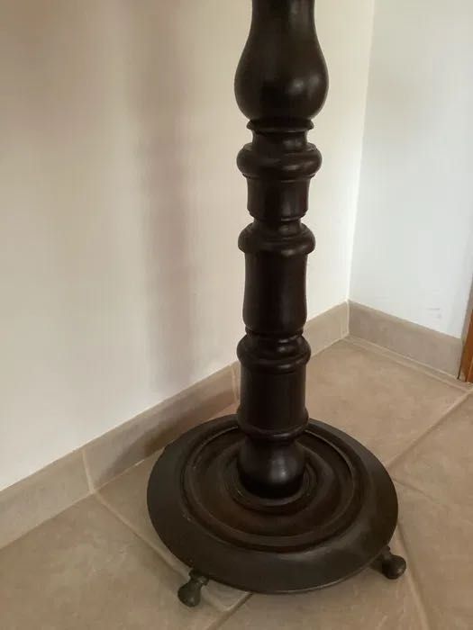 Bengaleiro antigo em PauPreto