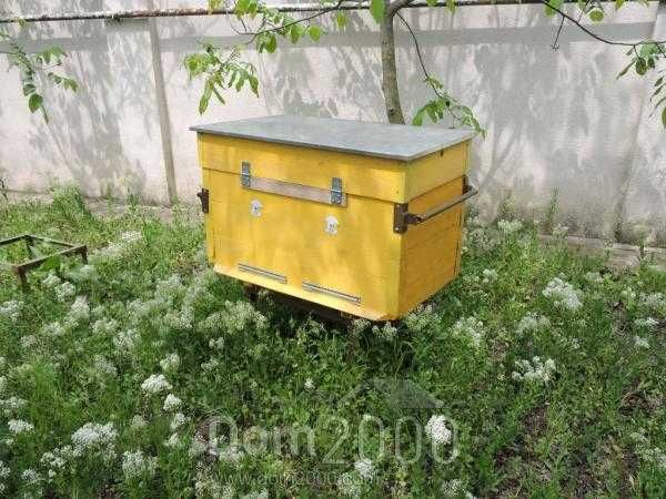 Продаж садиби: 1078 кв.м. будівель, понад 60 га с/г землі