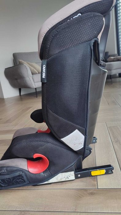 Fotelik samochodowy Recaro Monza Nova 15-36kg