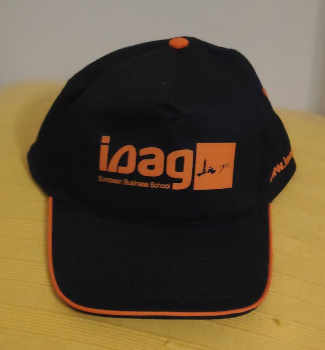 Chapéu ISAG preto e laranja