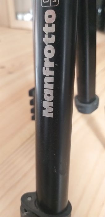 Tripé Manfrotto excelente estado
