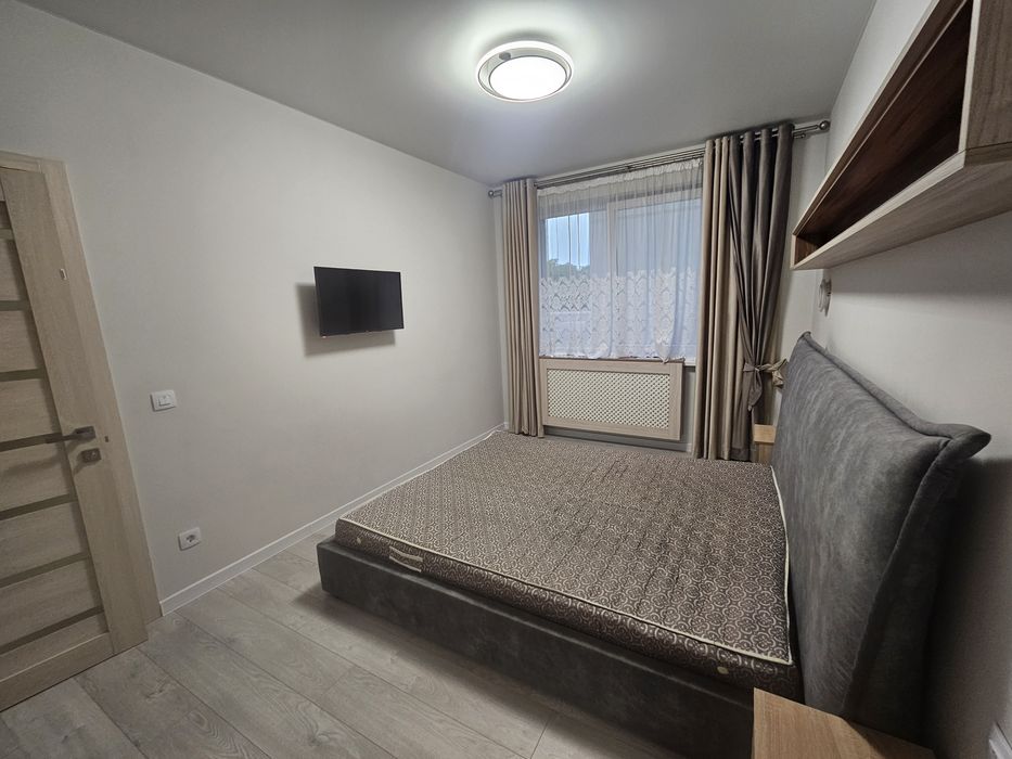 Здається 1,5 кімнатна на набережній поруч парку Боздощ