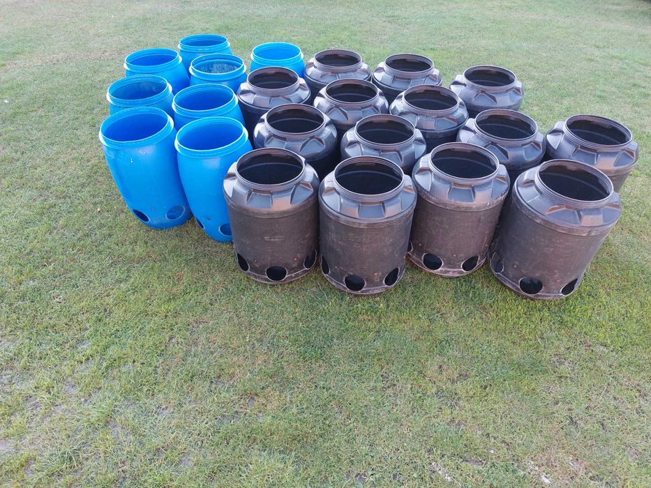 Karmidło dla drobiu kaczek gęsi beczki beczka