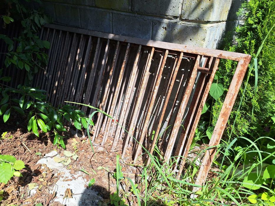 Solidne panele ogrodzeniowe 285x89 cm