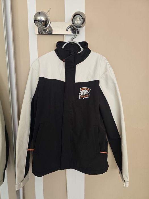 kurtka softshell Virtus.pro