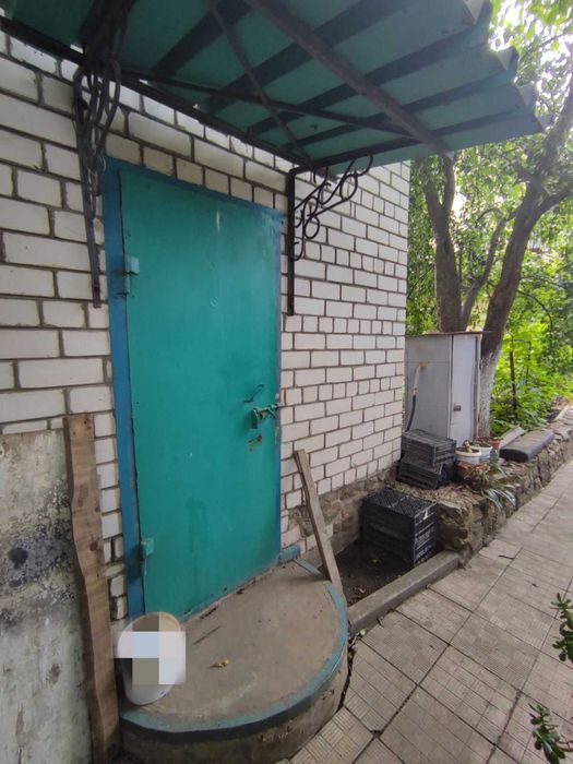 Продам дом с 2 эт мастерской Чугуев