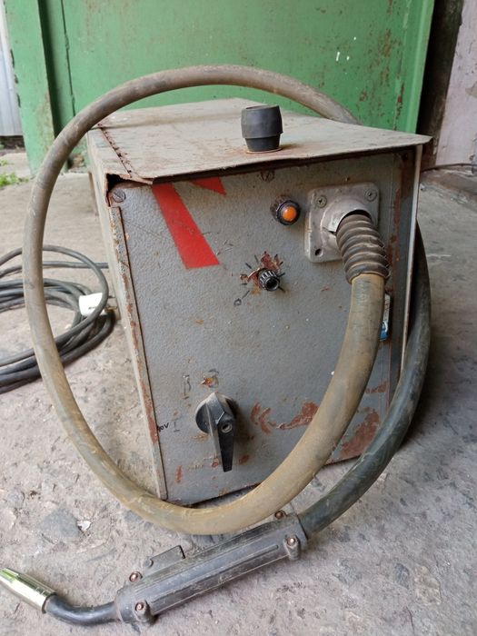 Зварювальний напівавтомат саморобний