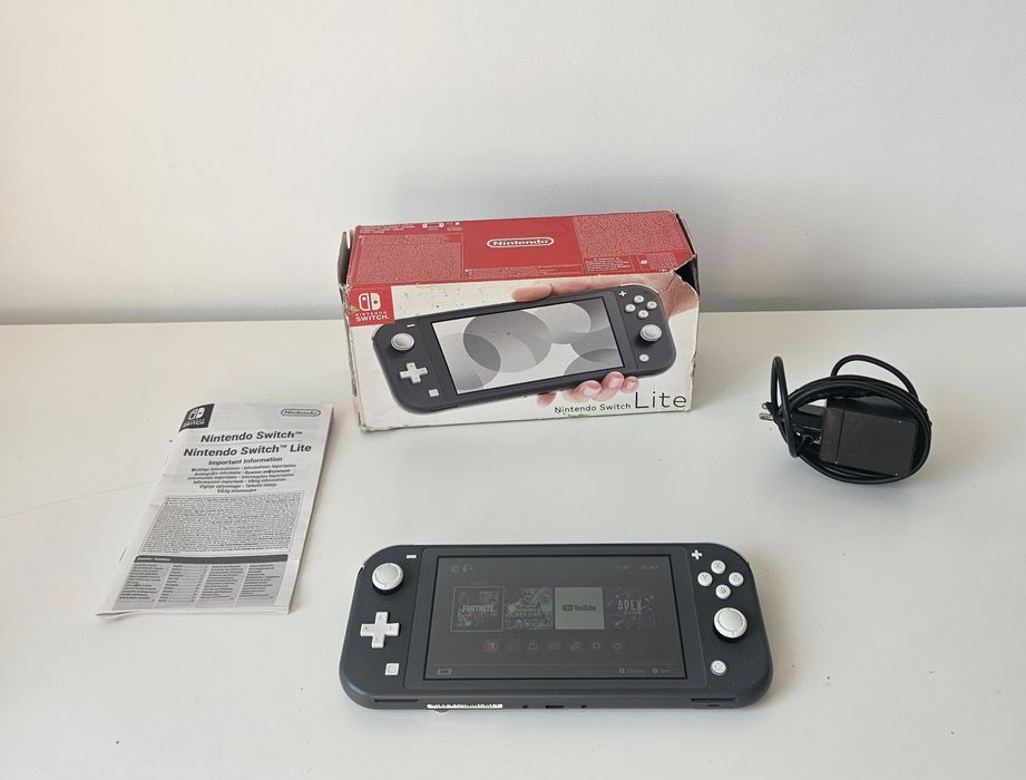 Konsola Nintendo Switch Lite +Pudełko