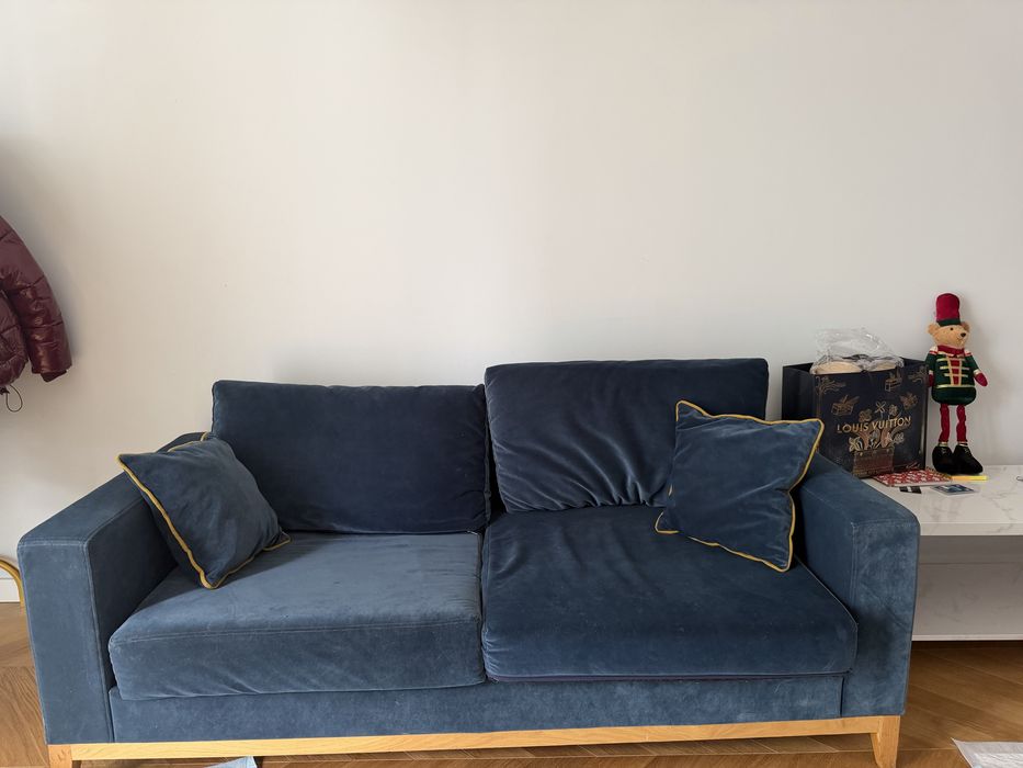 Rozkładana sofa na zamówienie (welur Wola