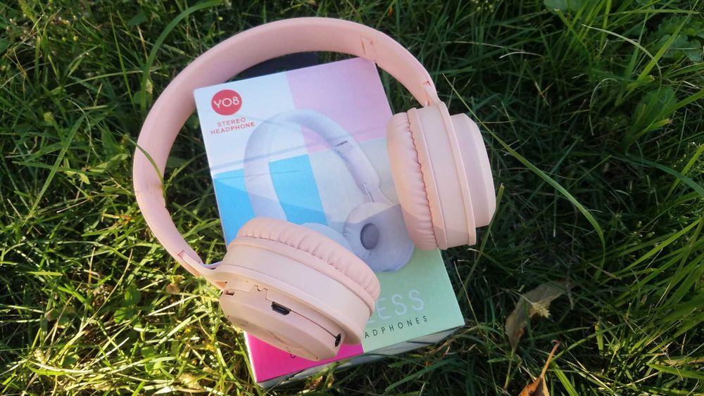 YO8 Bluetooth 5.0 MP3 Player Pink– беспроводные наушники с MP3-плеером