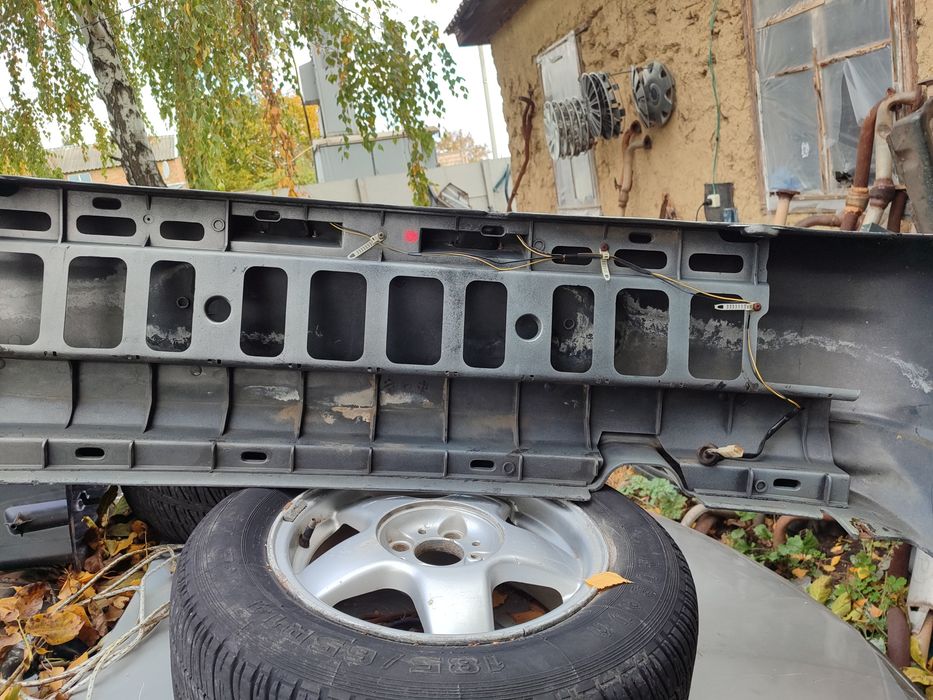 Задний бампер ваз 2110