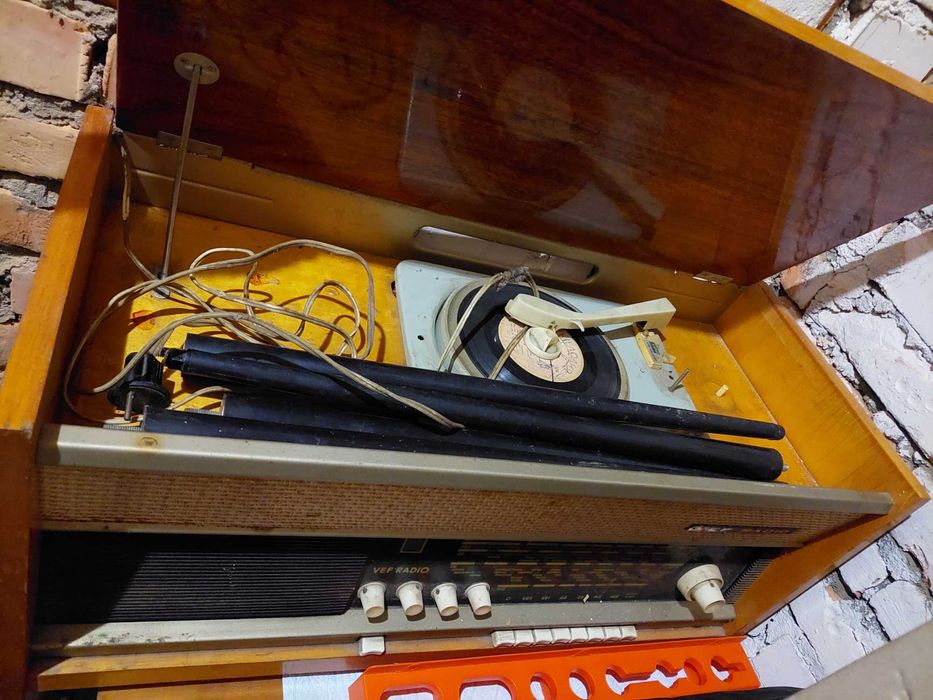 Радиола VEF Radio