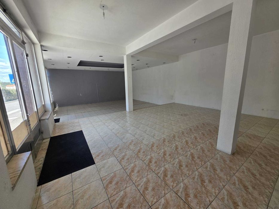 Arrenda-se espaço comercial - TONDELA