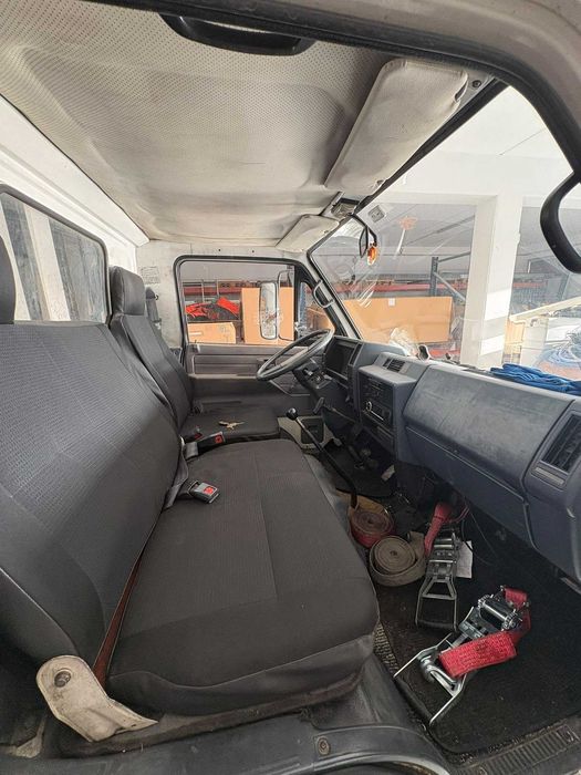 Carrinha Isuzu Caixa Aberta 1993 – 430.000 km – Venda no estado atual