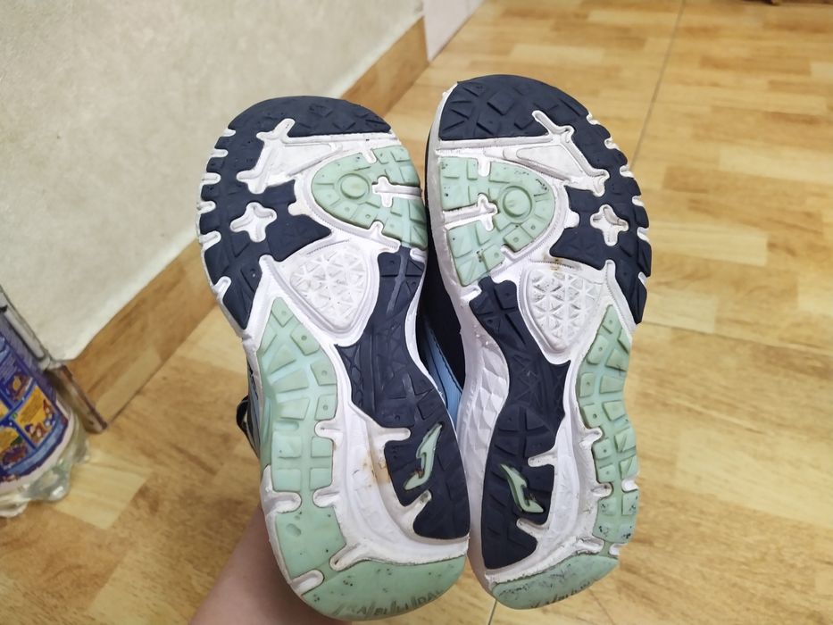 Бігові кросівки, дитячі кросівки Joma, р. 30