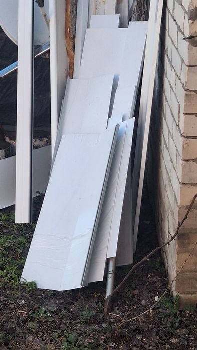 Продам двери и окна бу