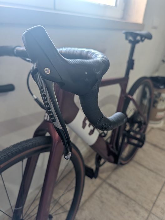 Bicicleta de Gravel 3T Exploro Primo Rival  1x11 Cherry