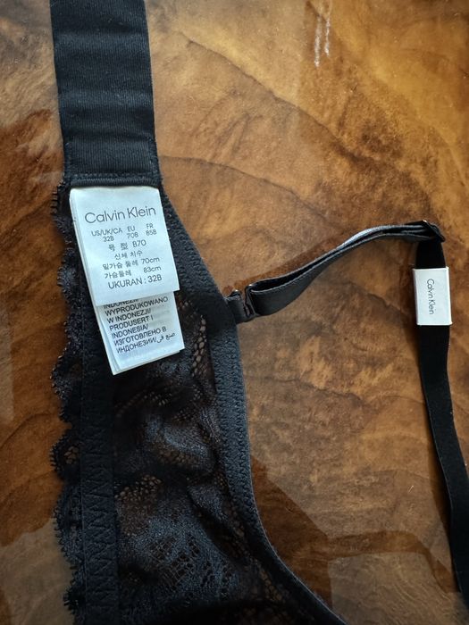 Бюстгальтер Calvin Klein