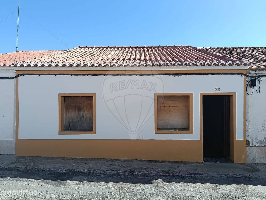 Moradia T2 para venda