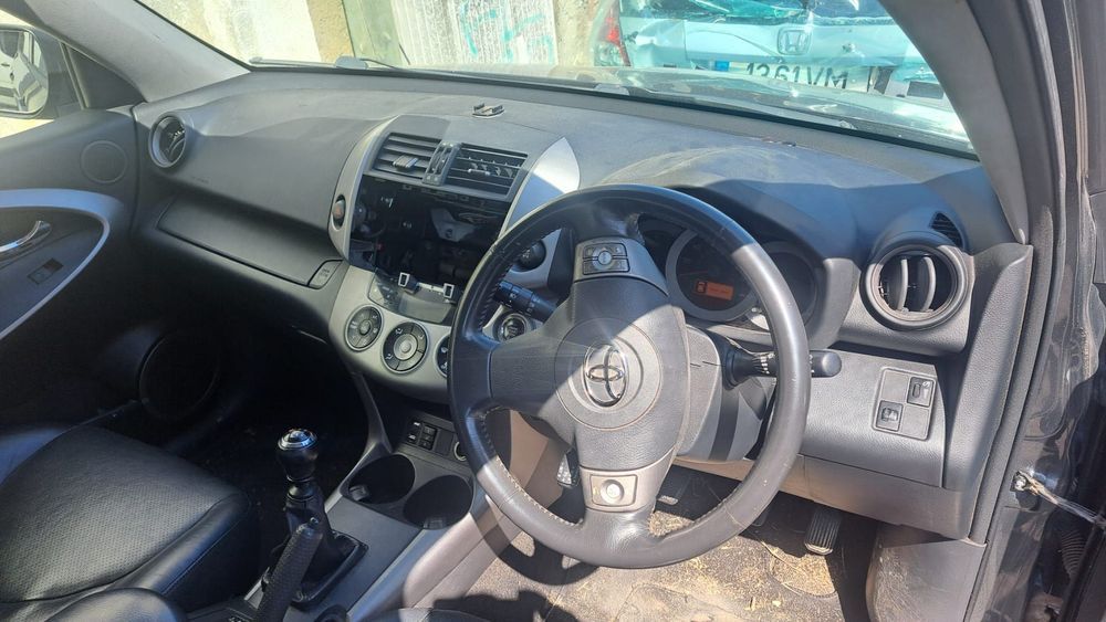 Toyota RAV4 XT5 2.2 D-4D - PARA PEÇAS