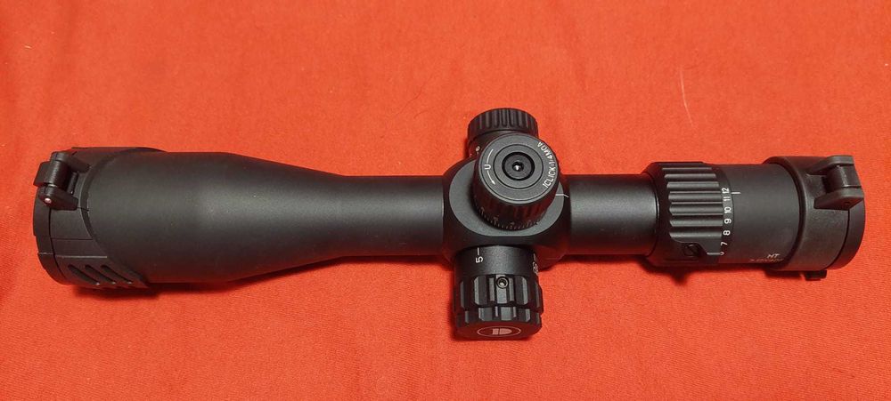 Luneta celownicza Discovery HT 3-12X40SF FFP