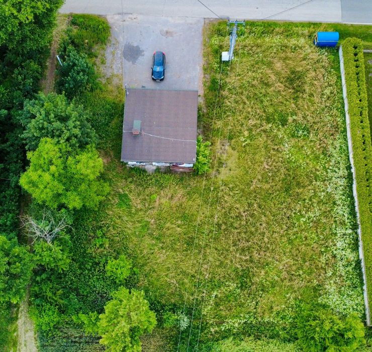 Sprzedam budynek sklepu wraz z działką 16arów położony w Książnicach W - Widok 5