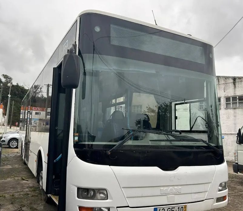 Autocarro Man 2008