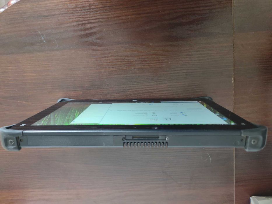Захищений планшет windows 10 pro Durabook rR11 4/128