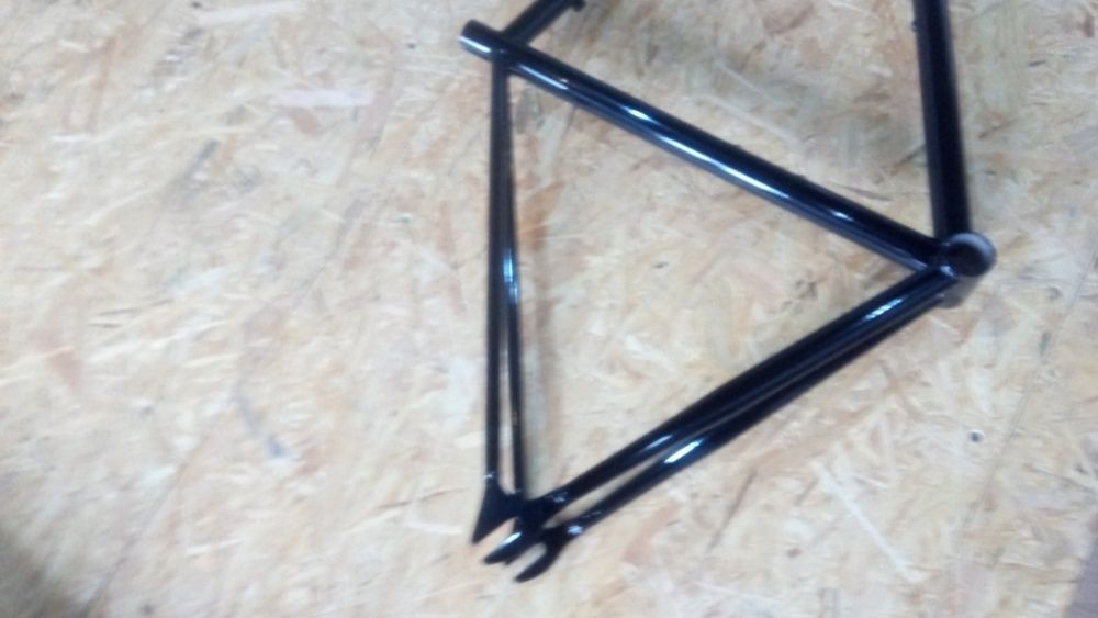 quadro singlespeed ou fixie novo.