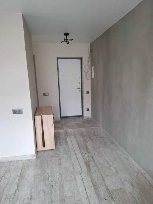 Продаж 1к квартири біля метро ТЕРЕМКИ