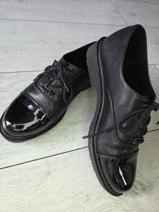 Eleganckie buty damskie
