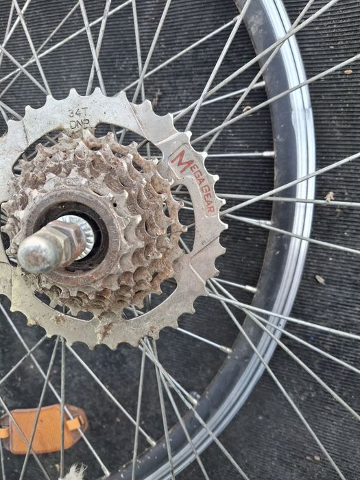 Колеса задні для велосипеда 28дюймів