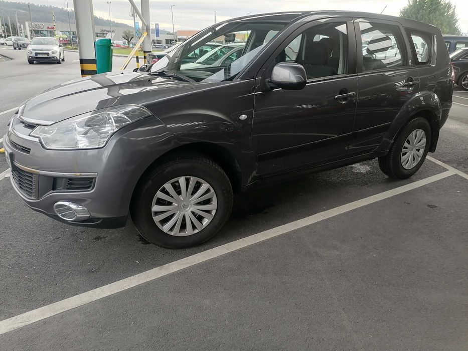Citroën C-Crosser SUV 2.4 170cv