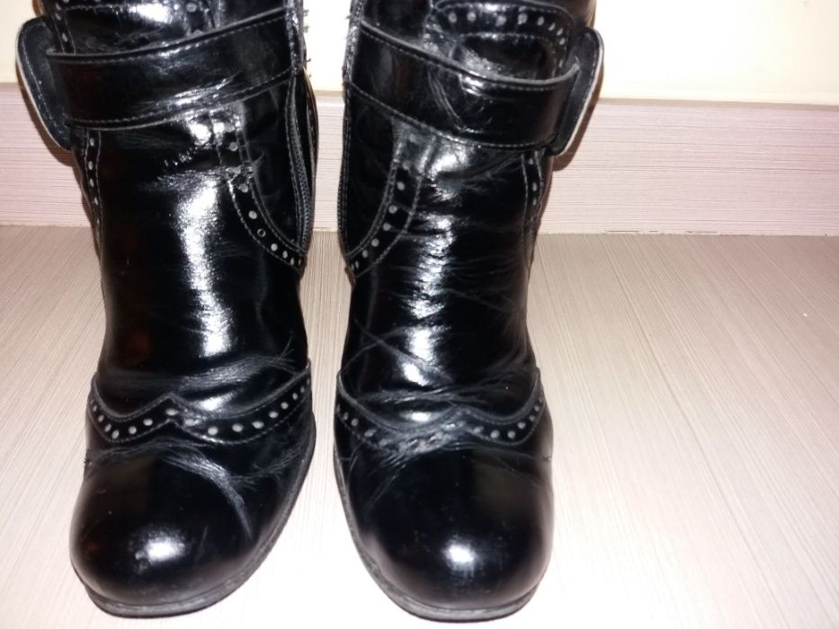 Sprzedam ładne buty DAMSKIE KOZACZKI SKÓRZANE CZARNE, rozm. 37