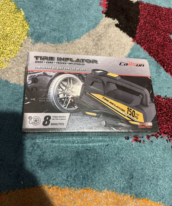 Портативний компресор CarSun з екраном та вибором тиску