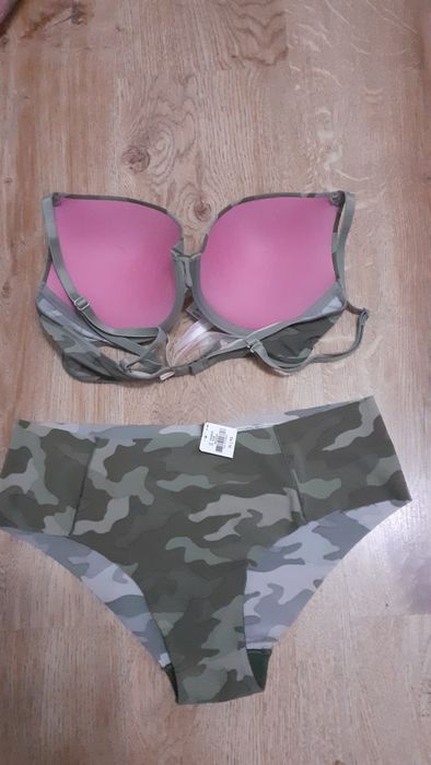 "Victoria's Secret", komplet .XL, 34C