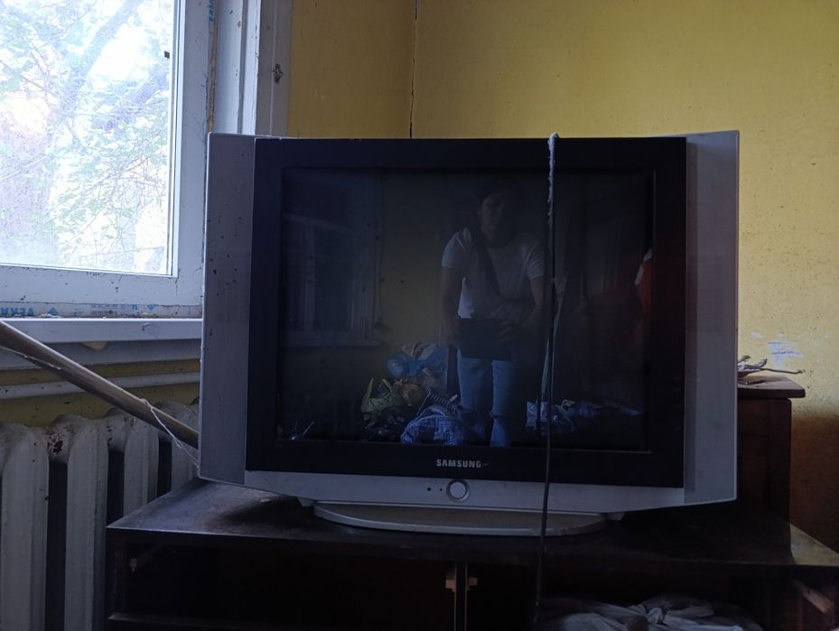 Продам телевизор