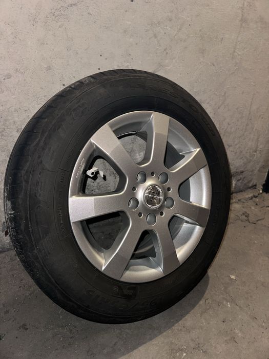 Felgi aluminiowe komplet z oponami Audi,Vw,skoda