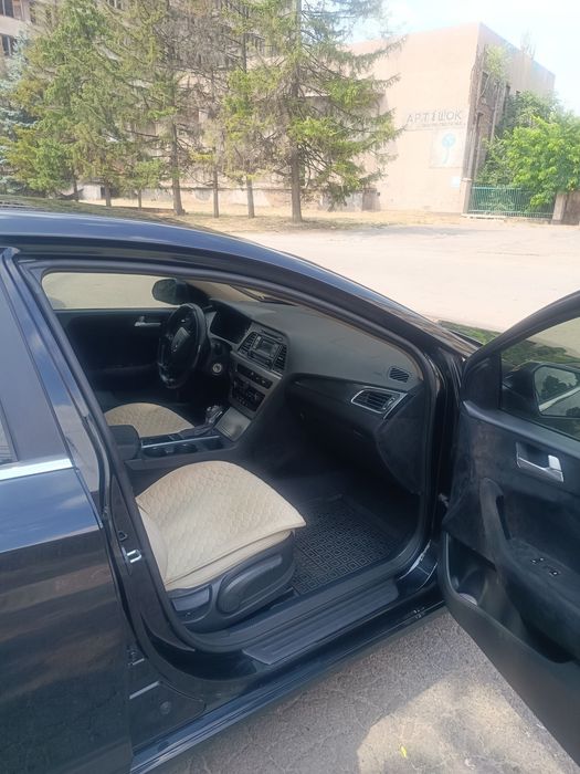 Продам автомобіль Hyundai Sonata