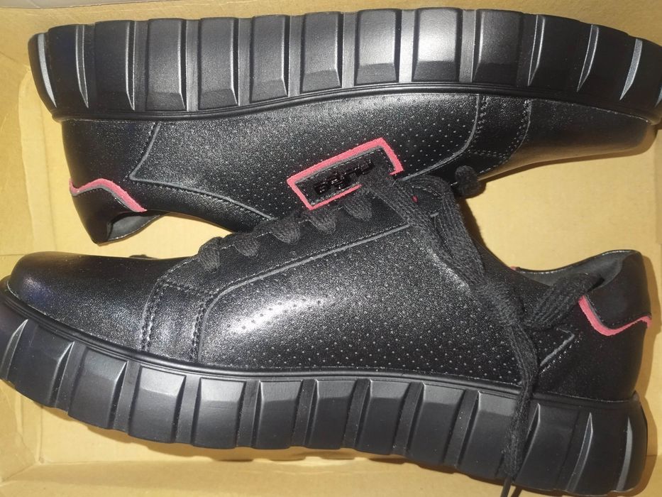 #FLIPPO#Buty skóra naturalna  męskie 43 nowe