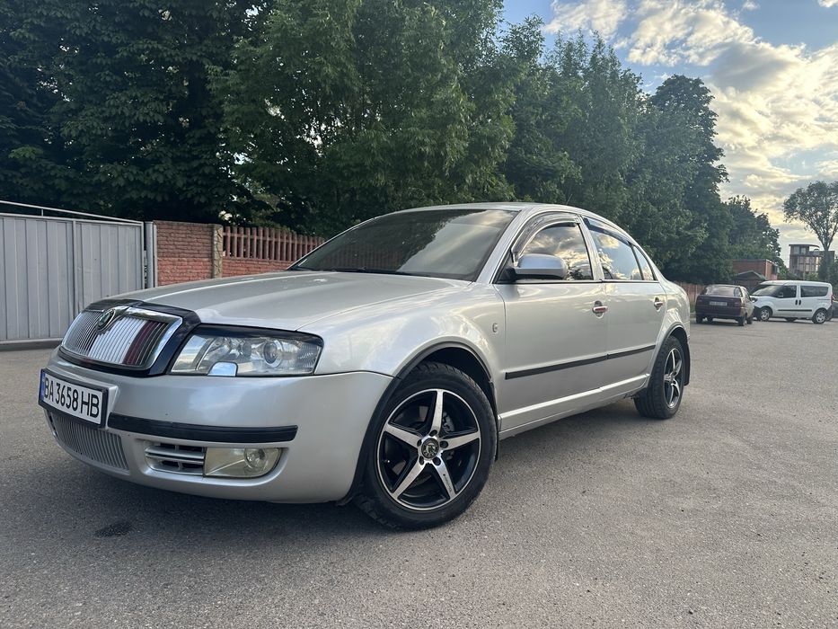 Skoda Superb. Власник
