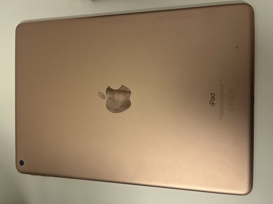 Apple Ipad 7.ª geração 128 Gb + pencil