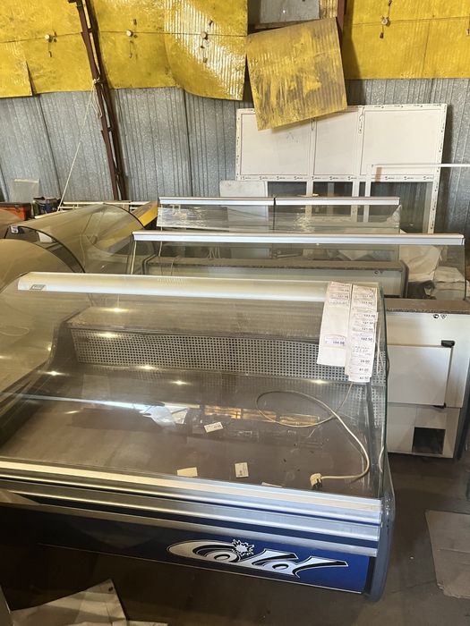 Розпродаж холодильных вітрин