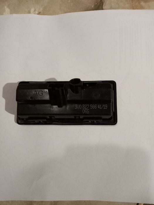 Ручка багажника Skoda Octavia a7 2019 год (Vag) Оригинал.