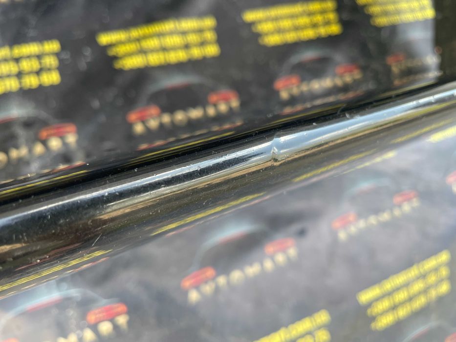 Бампер передній Tesla S Plaid бампер передний Tesla S 1750101-S1-C