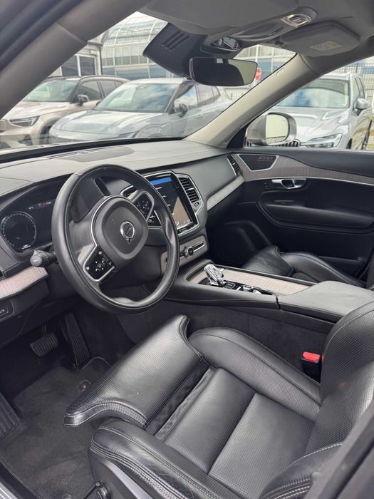 Volvo XC90 2021r.